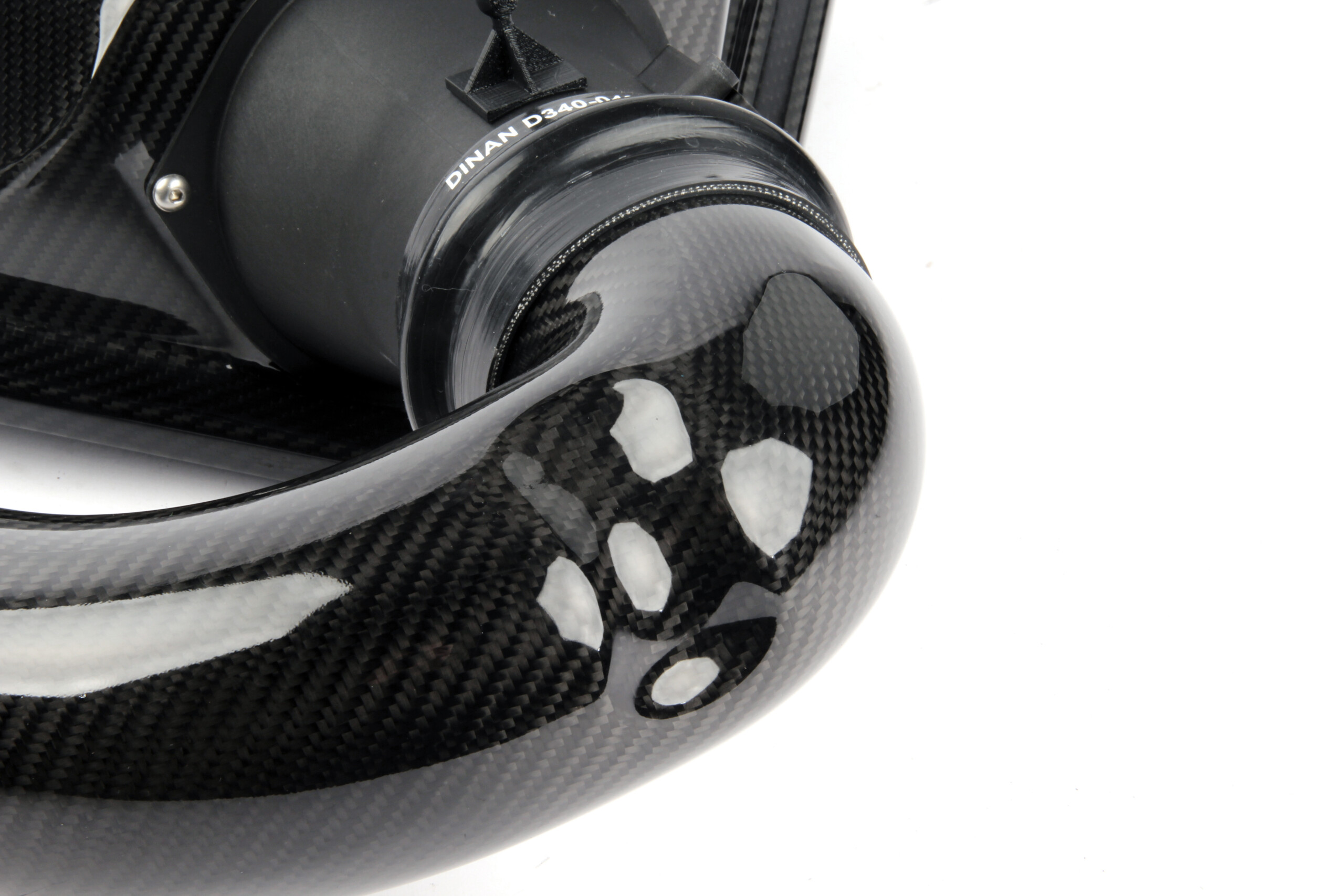 Dinan carbon fibre semi-open intake for bmw 230i/330i/430i (f22/f23/f30/f31/f32/f33/f34/f36) 2016-2021 5 Dinan carbon fibre semi-open intake for bmw 230i/330i/430i (f22/f23/f30/f31/f32/f33/f34/f36) 2016-2021 - image 5