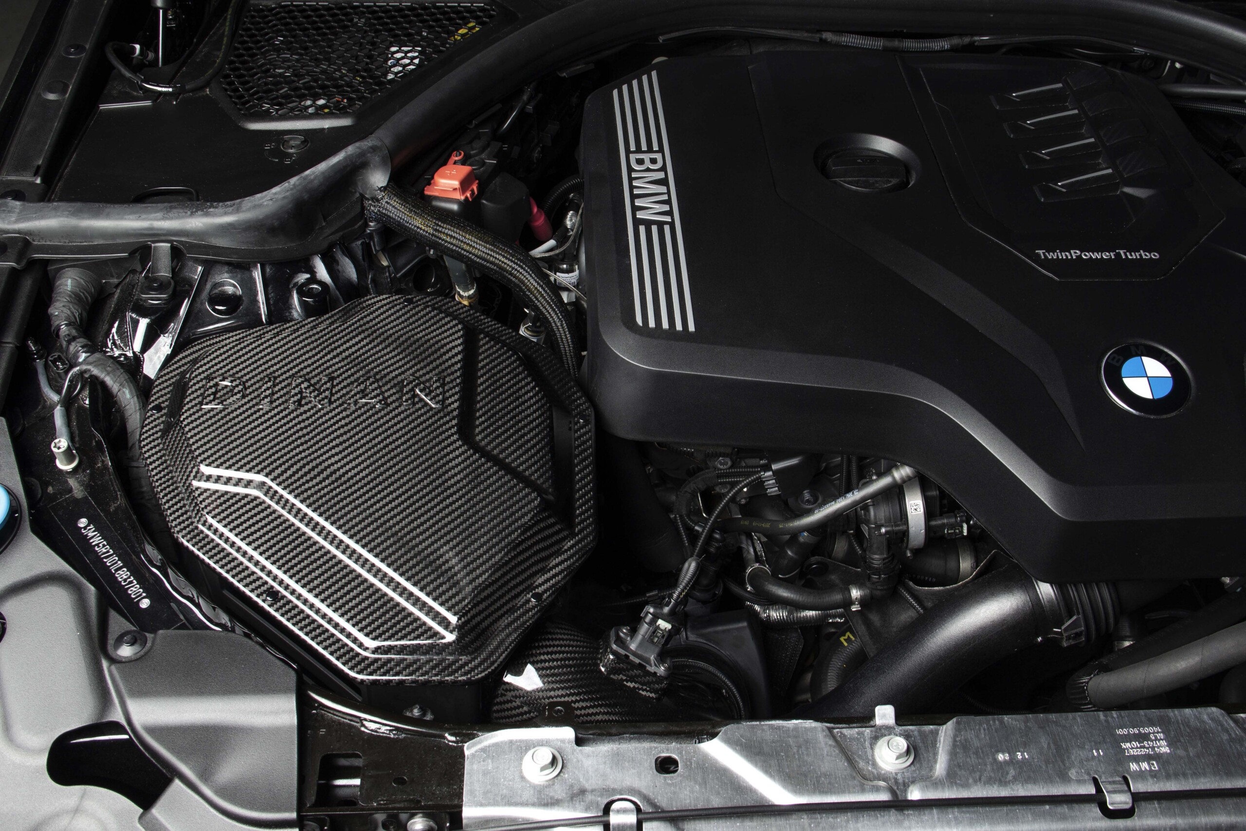 Dinan carbon fibre cold air intake for bmw 230i/330i (g20/g42) 2019-2025 6 Dinan carbon fibre cold air intake for bmw 230i/330i (g20/g42) 2019-2025 - image 6