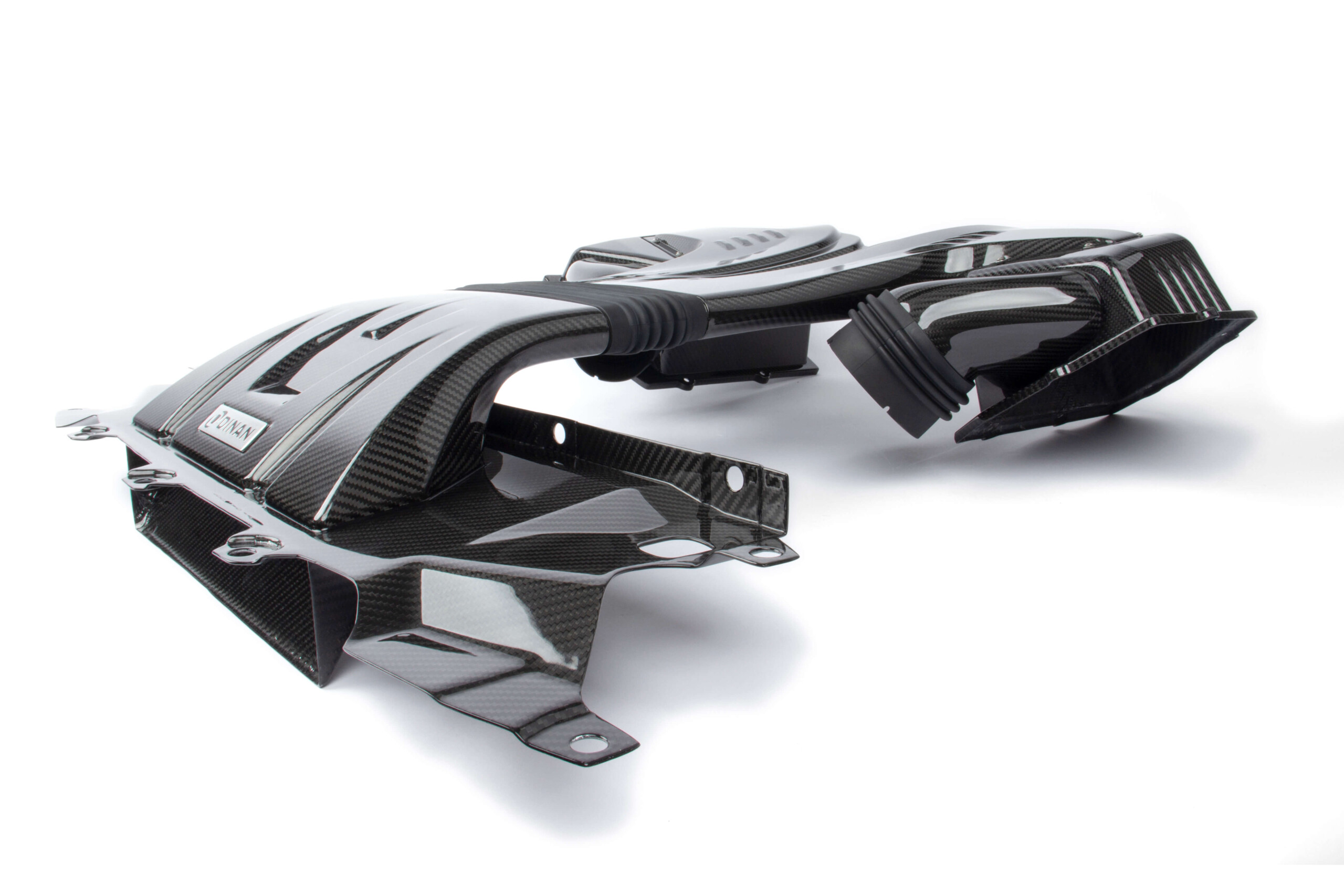 Dinan carbon fibre cold air intake for bmw x5m/x6m (f95/f96), xm (g09), x5/x6/x7 m60i (g05/g06/g07) 2020-2025 9 Dinan carbon fibre cold air intake for bmw x5m/x6m (f95/f96), xm (g09), x5/x6/x7 m60i (g05/g06/g07) 2020-2025 - image 9