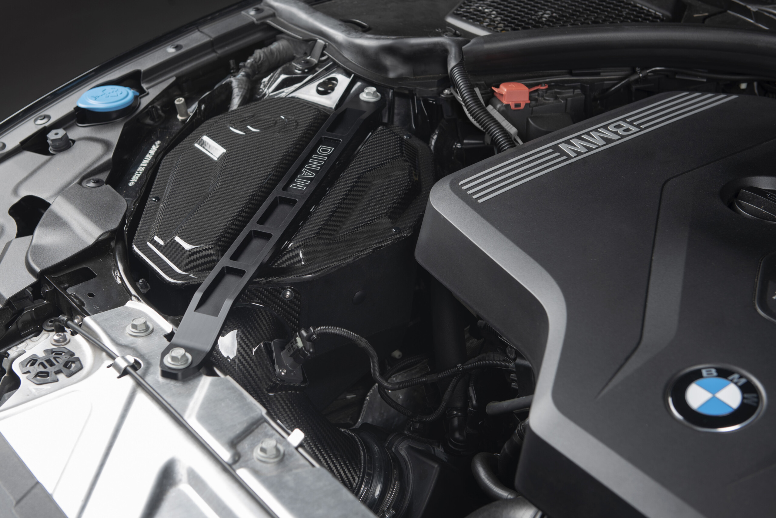 Dinan carbon fibre cold air intake for bmw 230i/330i/430i (g20/g22/g23/g26/g42) 2019-2025 10 Dinan carbon fibre cold air intake for bmw 230i/330i/430i (g20/g22/g23/g26/g42) 2019-2025 - image 10