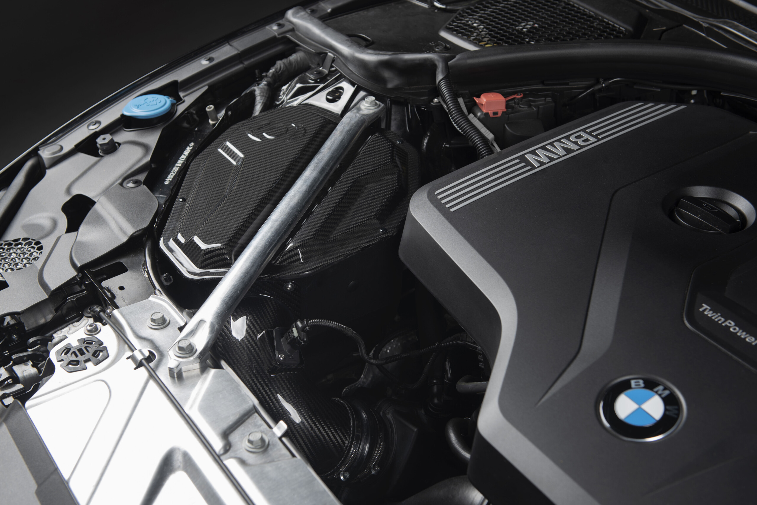 Dinan carbon fibre cold air intake for bmw 230i/330i/430i (g20/g22/g23/g26/g42) 2019-2025 5 Dinan carbon fibre cold air intake for bmw 230i/330i/430i (g20/g22/g23/g26/g42) 2019-2025 - image 5