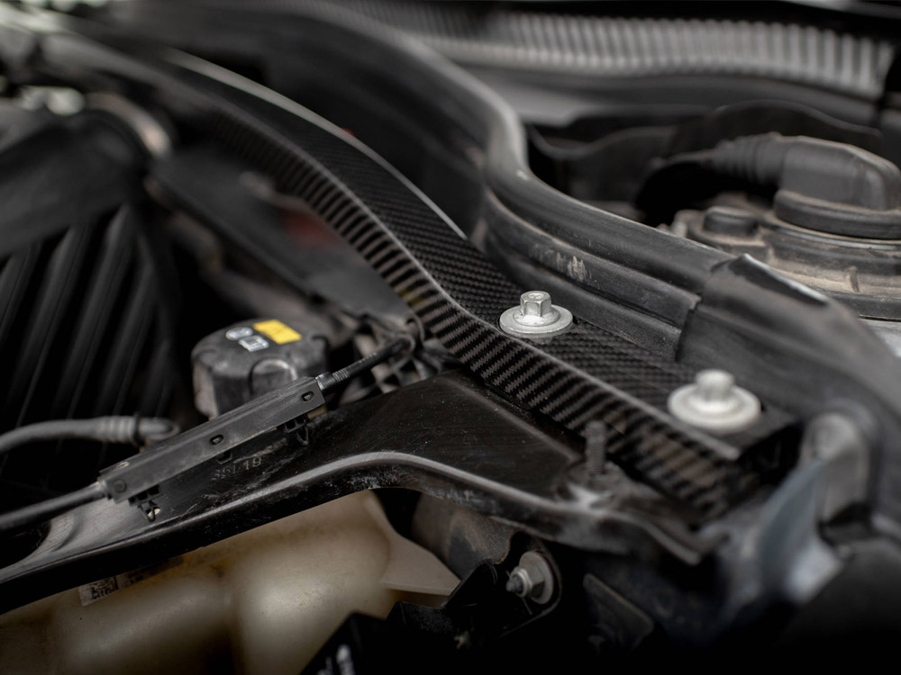 Maxton carbon fibre strut bar cover bmw 1 series f40 m135i 6 Maxton carbon fibre strut bar cover bmw 1 series f40 m135i - image 6