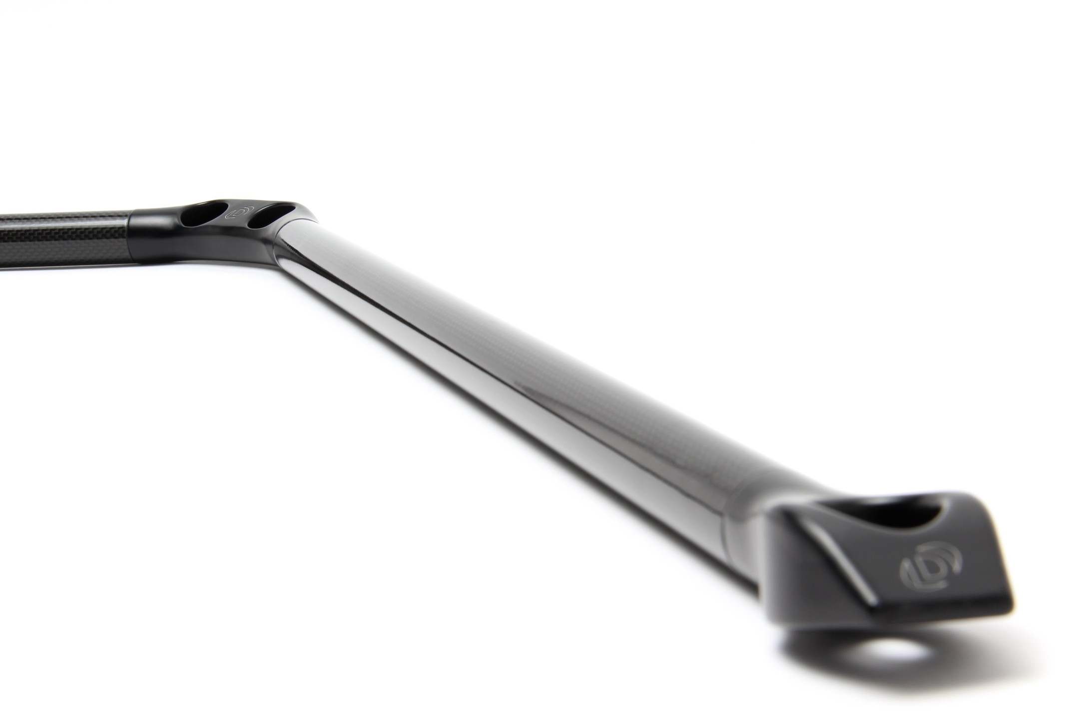 Dinan carbon fibre front strut tower brace for bmw 5 series (e60) & 6 series (e63/e64) 2004-2010 3 Dinan carbon fibre front strut tower brace for bmw 5 series (e60) & 6 series (e63/e64) 2004-2010 - image 3