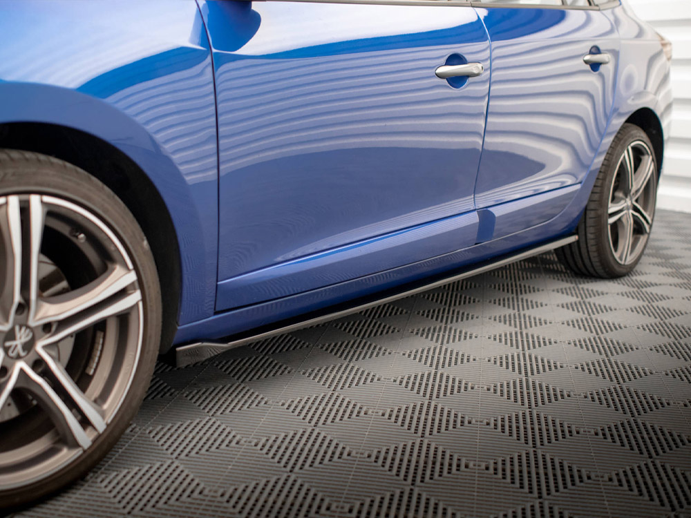 Maxton side skirts diffusers renault megane gt line grandtour mk3 facelift models 3 Maxton side skirts diffusers renault megane gt line grandtour mk3 facelift models - image 3