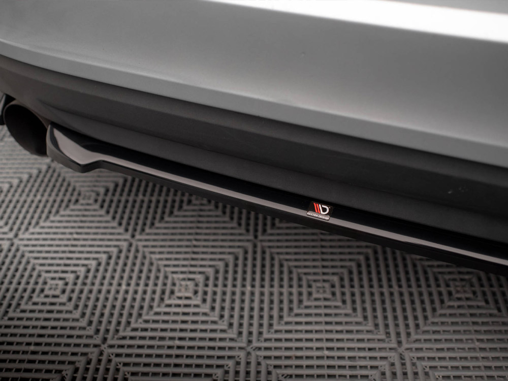 Maxton central rear splitter volvo s60 r-design mk2 4 Maxton central rear splitter volvo s60 r-design mk2 - image 4