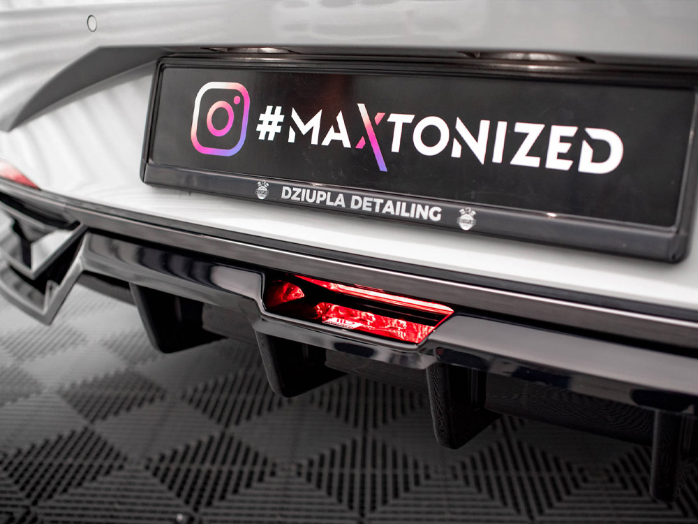 Maxton central rear splitter (vertical bars) hyundai elantra mk7 5 Maxton central rear splitter (vertical bars) hyundai elantra mk7 - image 5