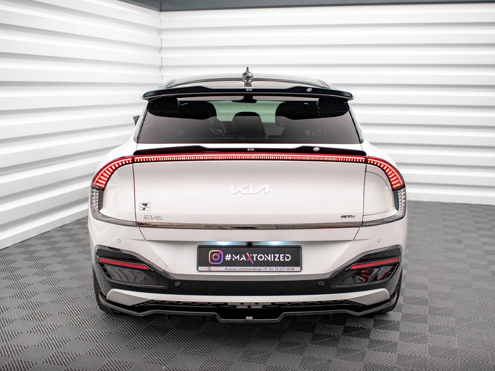 Maxton central rear splitter (vertical bars) kia ev6 gt-line mk1 3 Maxton central rear splitter (vertical bars) kia ev6 gt-line mk1 - image 3