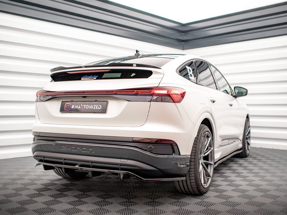 Maxton central rear splitter (vertical bars) audi q4 e-tron sportback mk1 2 Maxton central rear splitter (vertical bars) audi q4 e-tron sportback mk1 - image 2