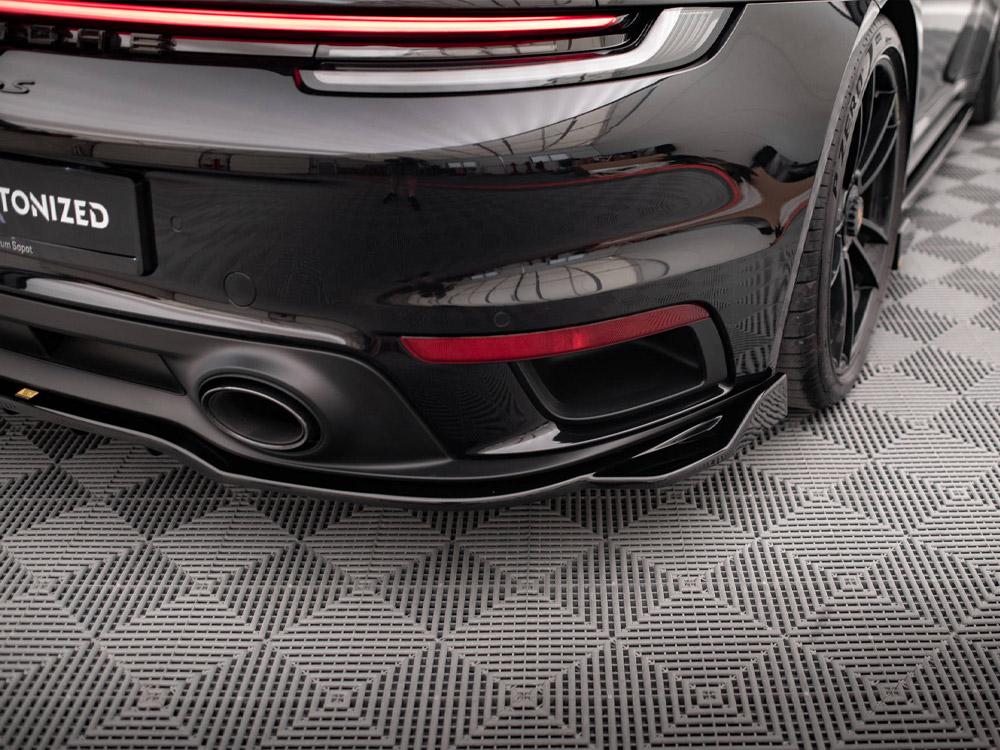 Maxton rear splitter (vertical bars) porsche 911 turbo s 992 6 Maxton rear splitter (vertical bars) porsche 911 turbo s 992 - image 6