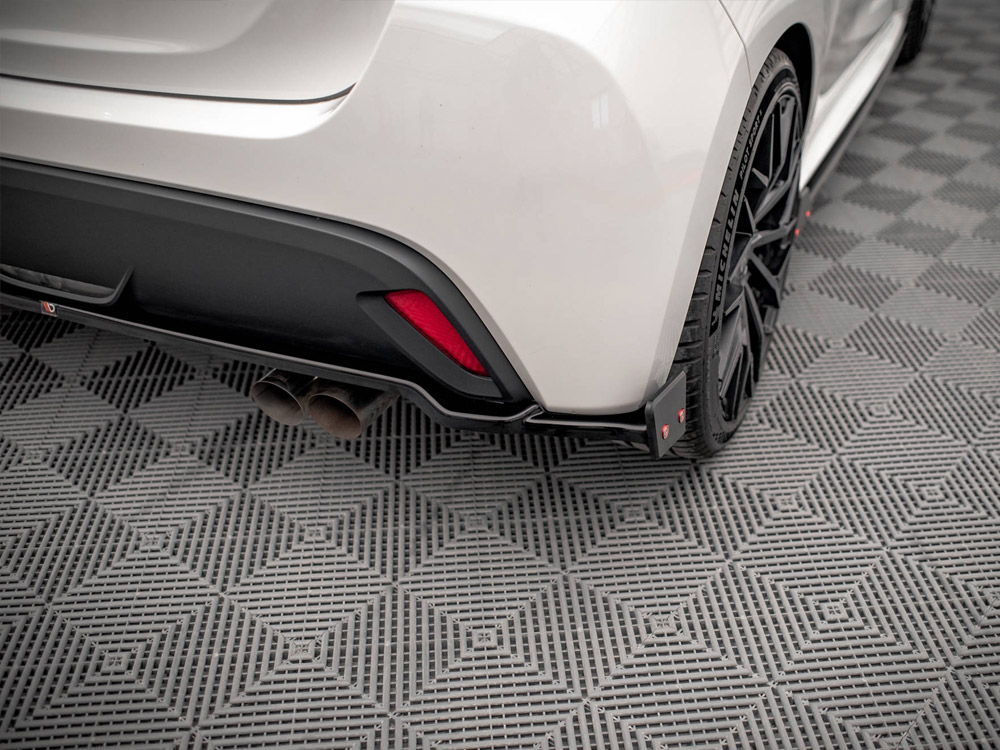 Maxton central rear splitter v1 + flaps toyota yaris mk4 4 Maxton central rear splitter v1 + flaps toyota yaris mk4 - image 4