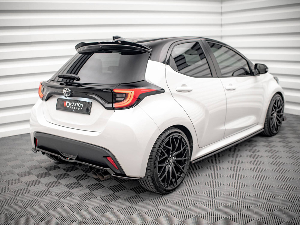 Maxton rear splitter v2 (vertical bars) toyota yaris mk4 2 Maxton rear splitter v2 (vertical bars) toyota yaris mk4 - image 2