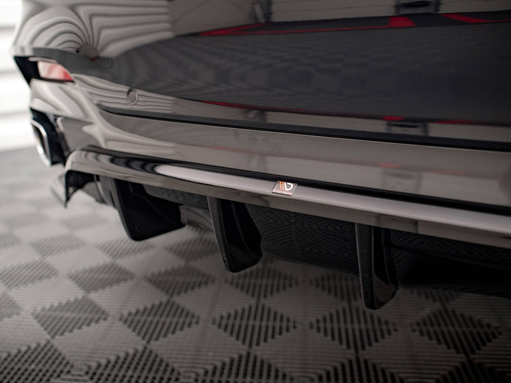 Maxton central rear splitter (vertical bars) bmw x6 m sport f16 7 Maxton central rear splitter (vertical bars) bmw x6 m sport f16 - image 7