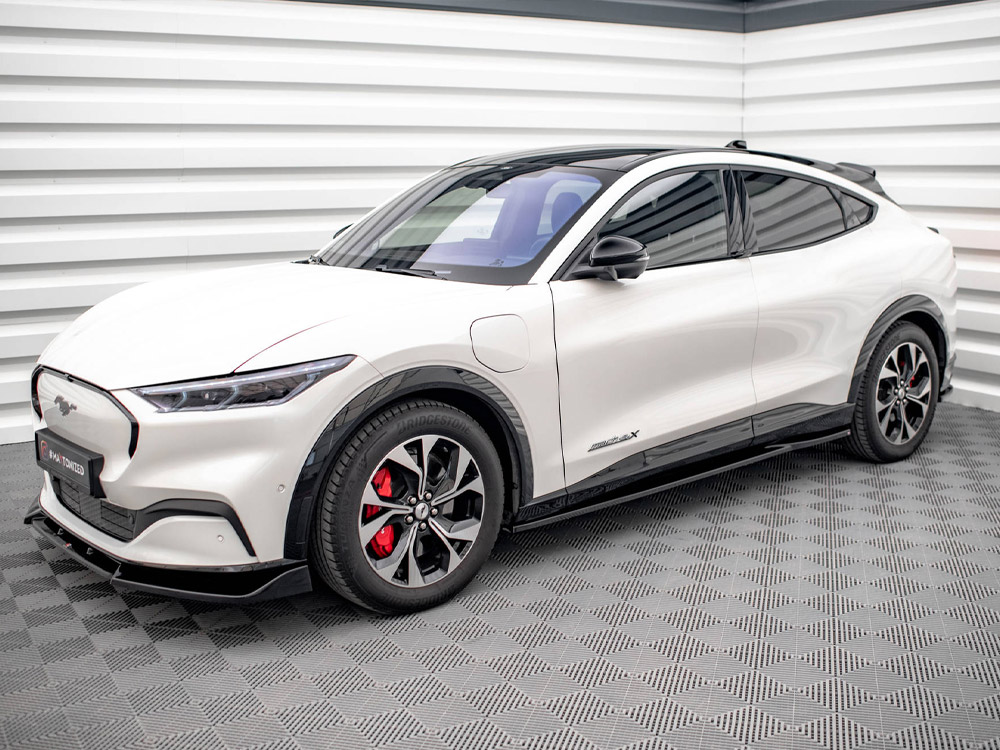 Maxton side skirts diffusers ford mustang mach-e mk1 2 Maxton side skirts diffusers ford mustang mach-e mk1 - image 2