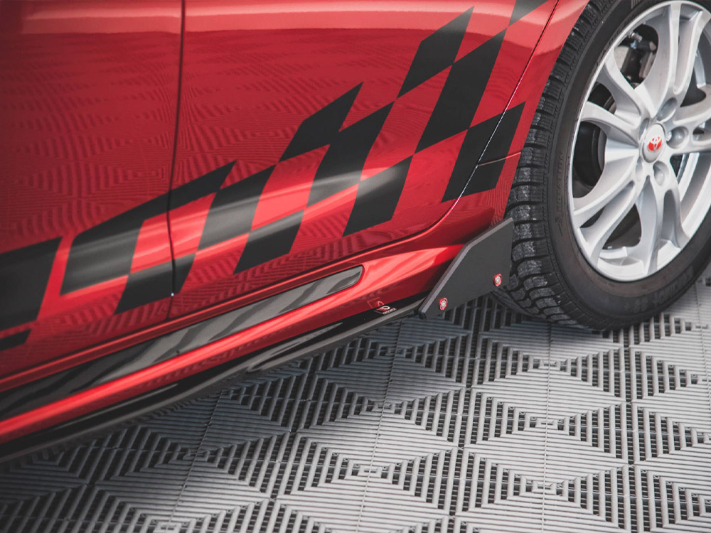 Maxton side skirts diffusers v1 + flaps toyota corolla gr sport hatchback mk12 3 Maxton side skirts diffusers v1 + flaps toyota corolla gr sport hatchback mk12 - image 3