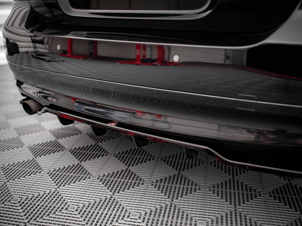 Maxton central rear splitter (vertical bars) bmw 3 series saloon e90 4 Maxton central rear splitter (vertical bars) bmw 3 series saloon e90 - image 4