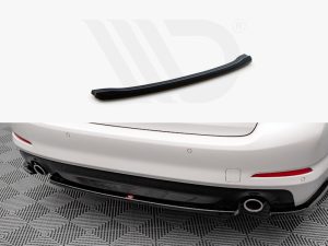 Maxton Central Rear Splitter BMW 5 Series Saloon G30