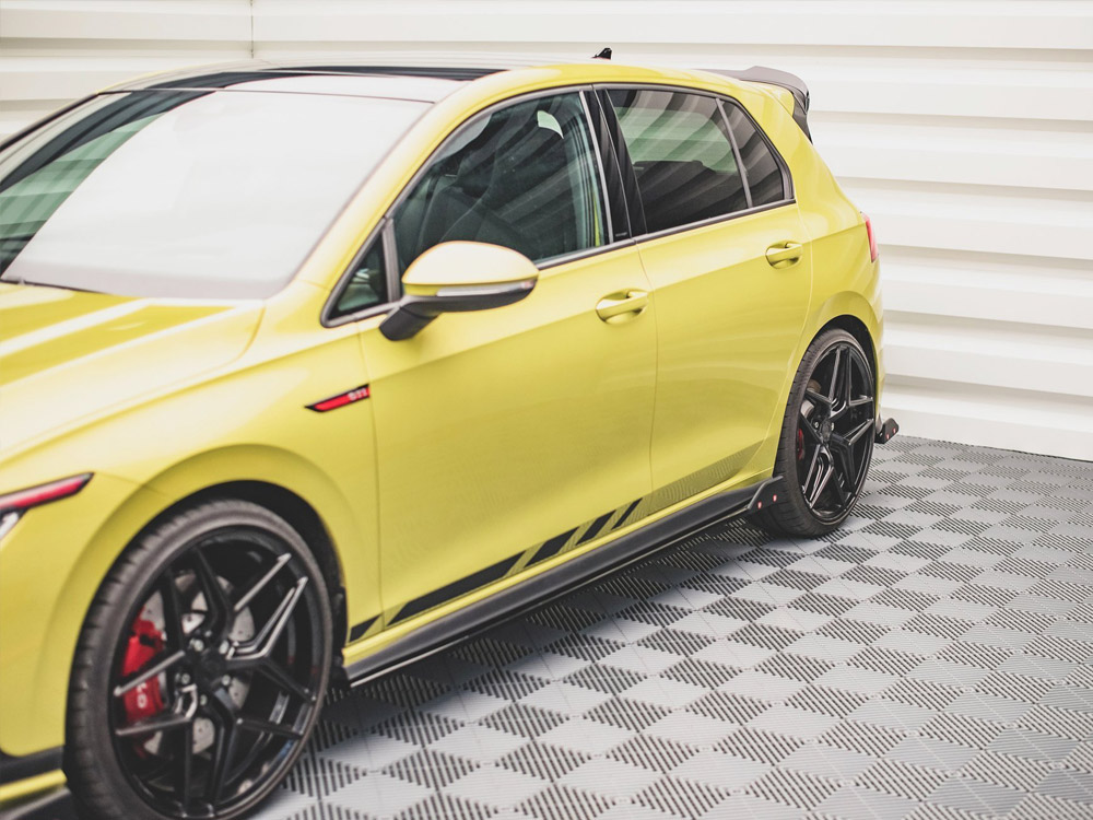 Maxton side skirts diffusers v2 + flaps for volkswagen golf gti / gte / gti clubsport / gtd / r-line mk8 4 Maxton side skirts diffusers v2 + flaps for volkswagen golf gti / gte / gti clubsport / gtd / r-line mk8 - image 4