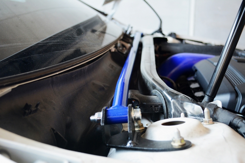 Hardrace vw golf mk7/8 front strut brace 3 Hardrace vw golf mk7/8 front strut brace - image 3