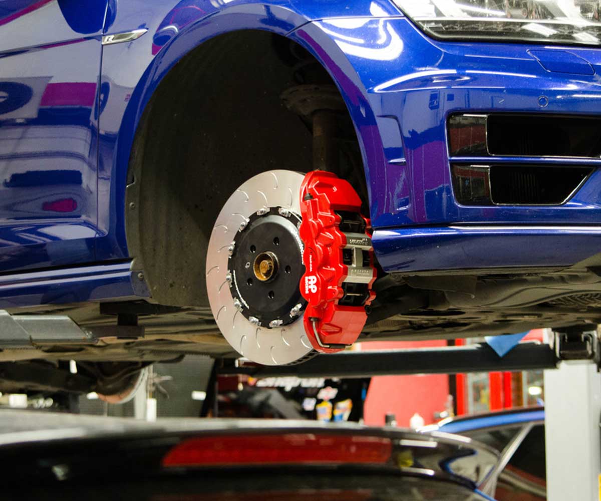 Vbt front brake kit 6 piston ap racing calipers with 390x34mm 2-piece discs 3 Vbt front brake kit 6 piston ap racing calipers with 390x34mm 2-piece discs - image 3