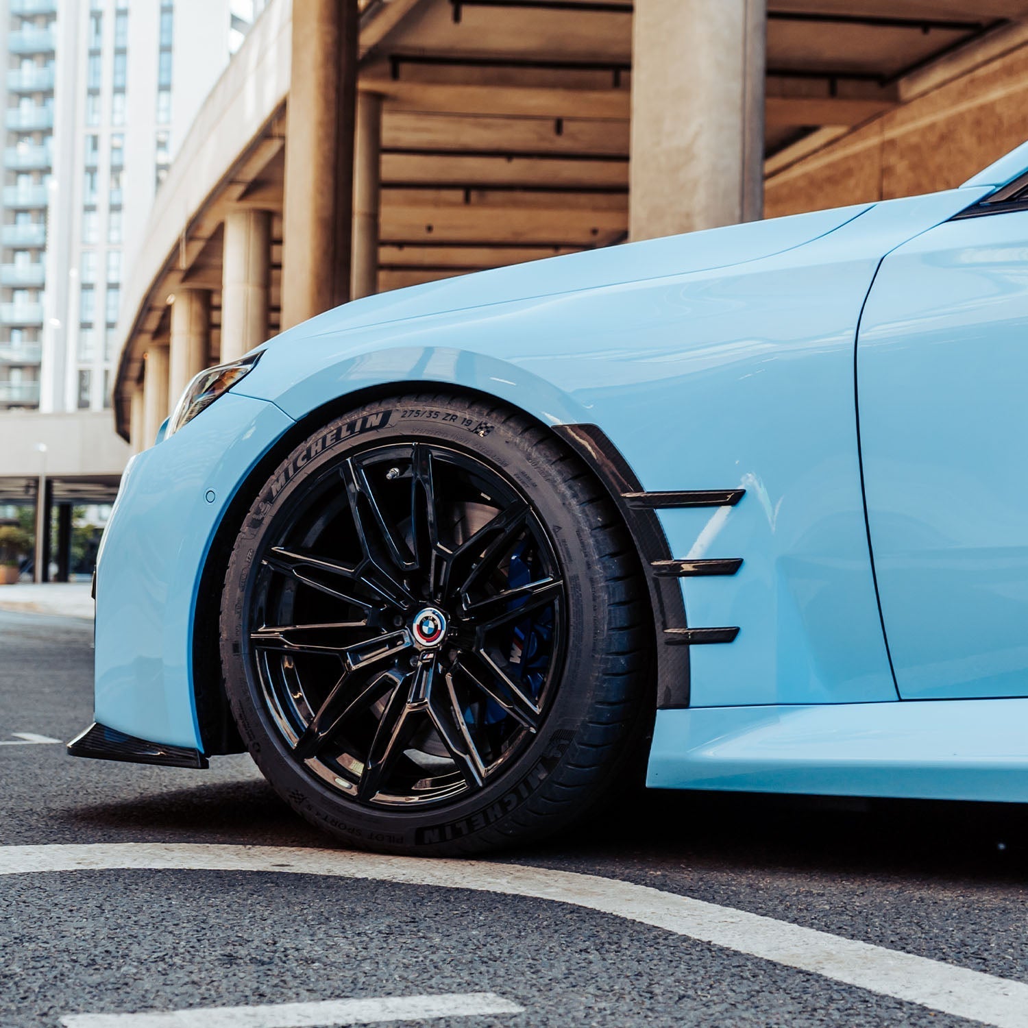 Mhc+ bmw g87 m2 pre preg carbon fibre performance style front side fender trims 2 Mhc+ bmw g87 m2 pre preg carbon fibre performance style front side fender trims - image 2