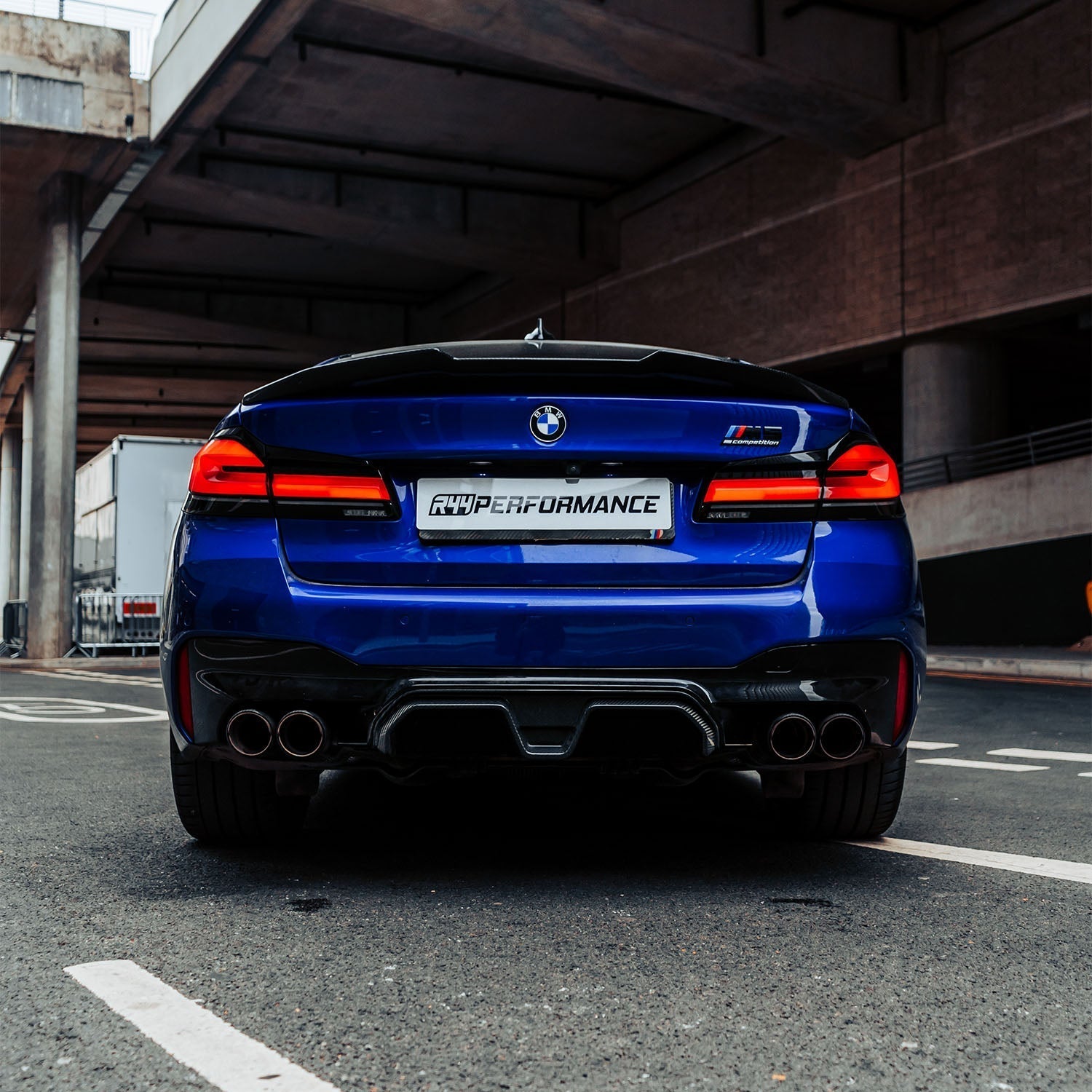 Mhc+ bmw f90 m5 lci pre preg carbon fibre cs style rear diffuser 4 Mhc+ bmw f90 m5 lci pre preg carbon fibre cs style rear diffuser - image 4