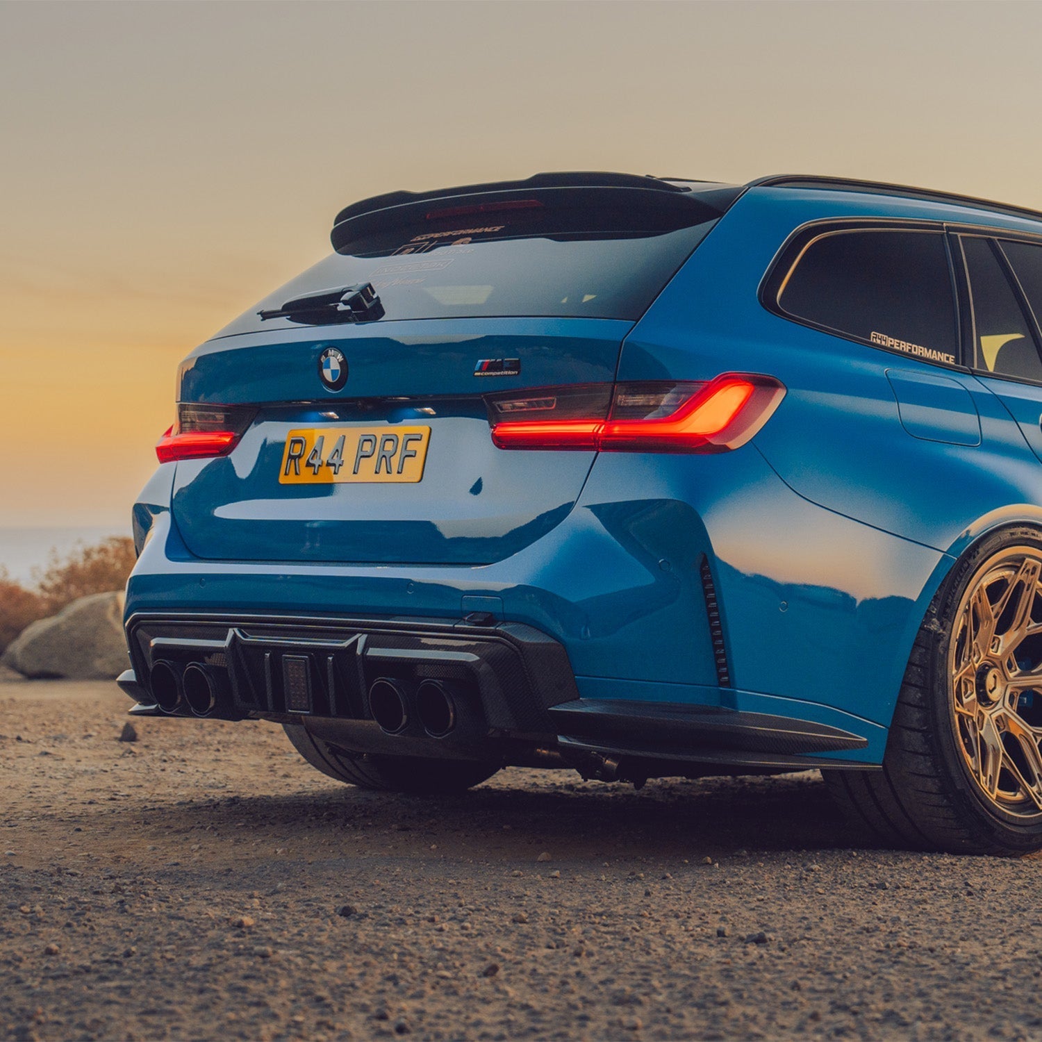 Mhc+ bmw g80/g81 m3 & g82/g83 m4 df1 pre preg carbon fibre led rear diffuser 11 Mhc+ bmw g80/g81 m3 & g82/g83 m4 df1 pre preg carbon fibre led rear diffuser - image 11