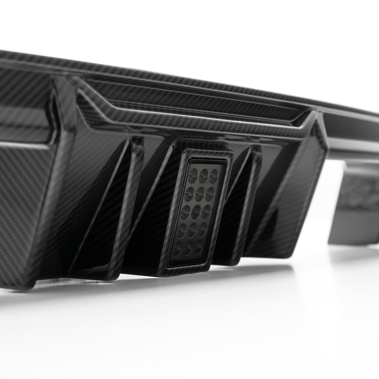 Mhc+ bmw g80/g81 m3 & g82/g83 m4 df1 pre preg carbon fibre led rear diffuser 13 Mhc+ bmw g80/g81 m3 & g82/g83 m4 df1 pre preg carbon fibre led rear diffuser - image 13