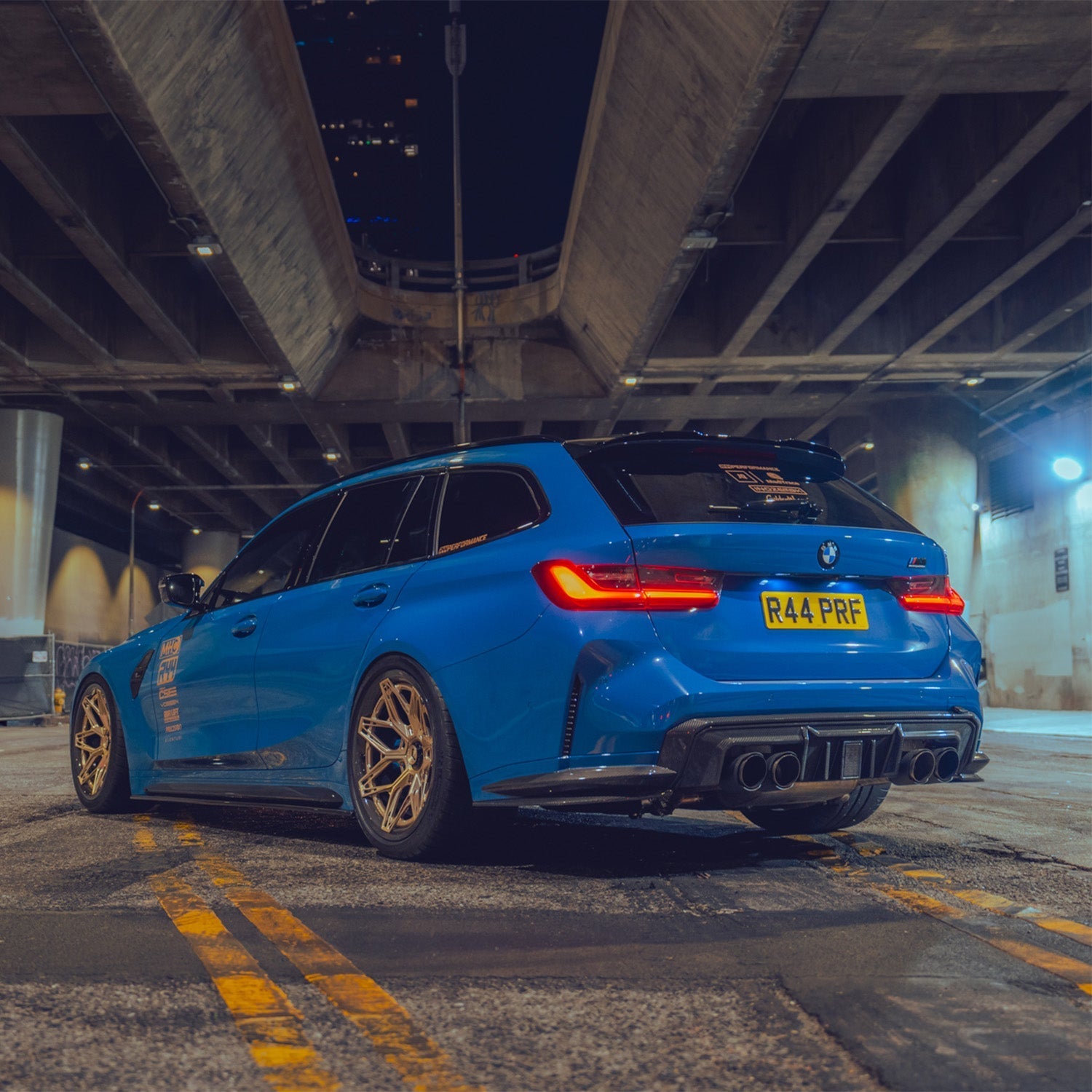 Mhc+ bmw g80/g81 m3 & g82/g83 m4 df1 pre preg carbon fibre led rear diffuser 18 Mhc+ bmw g80/g81 m3 & g82/g83 m4 df1 pre preg carbon fibre led rear diffuser - image 18