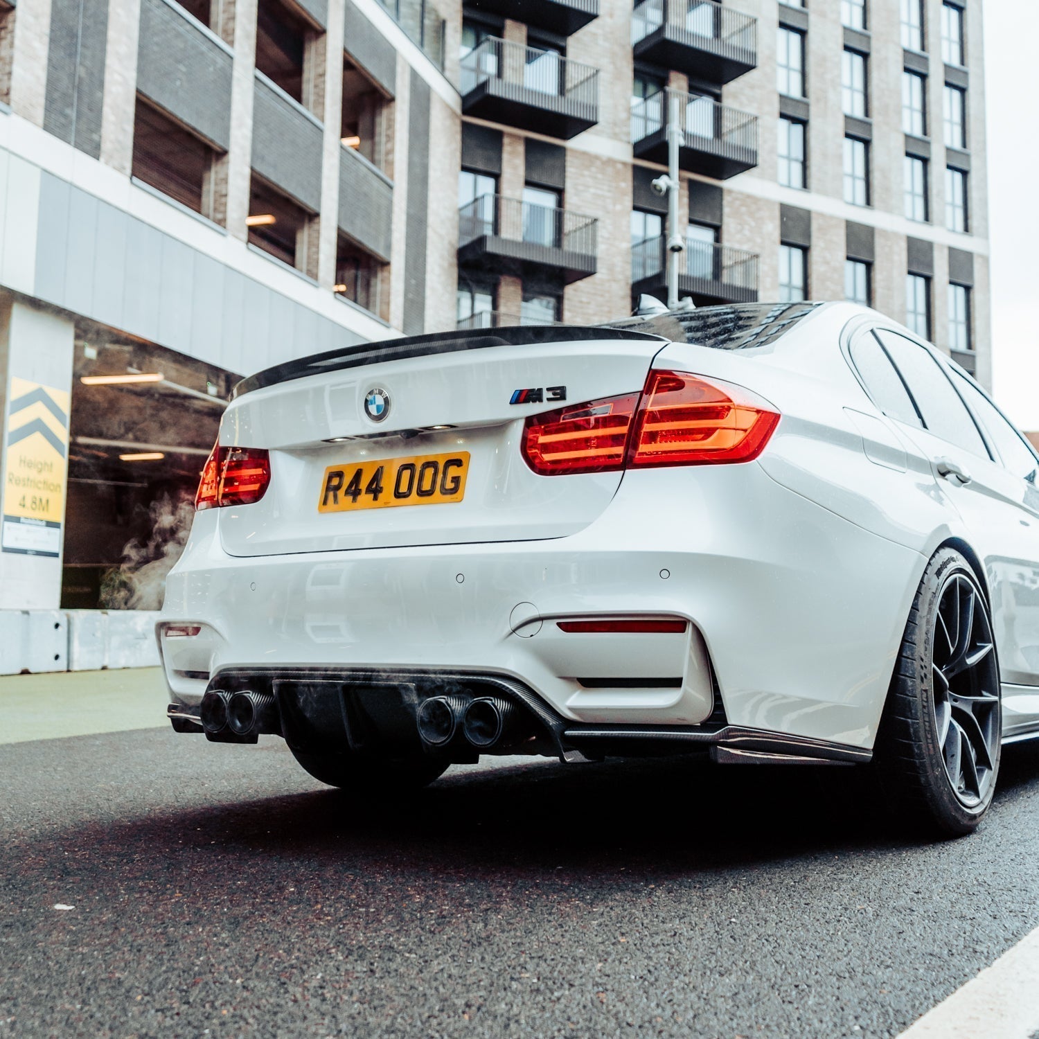 Mhc+ bmw f80 m3 & f82/f83 m4 pre preg carbon fibre aggressive 3 piece rear diffuser 8 Mhc+ bmw f80 m3 & f82/f83 m4 pre preg carbon fibre aggressive 3 piece rear diffuser - image 8
