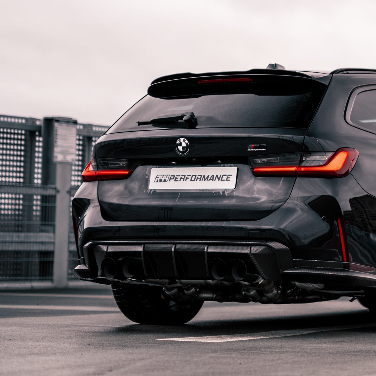 Mhc+ bmw g80/g81 m3 & g82/g83 m4 pre preg carbon fibre rear bumper insert 4 Mhc+ bmw g80/g81 m3 & g82/g83 m4 pre preg carbon fibre rear bumper insert - image 4