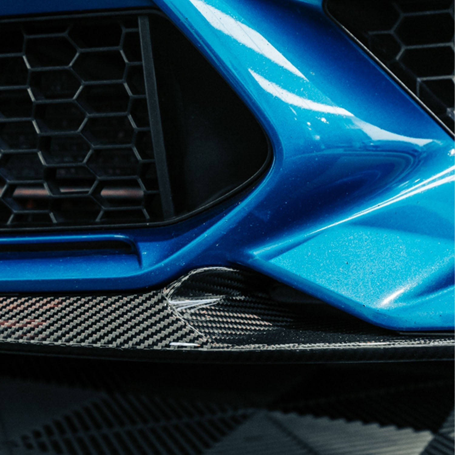 Mhc+ bmw f87 m2 competition pre preg carbon fibre performance style front splitter 4 Mhc+ bmw f87 m2 competition pre preg carbon fibre performance style front splitter - image 4