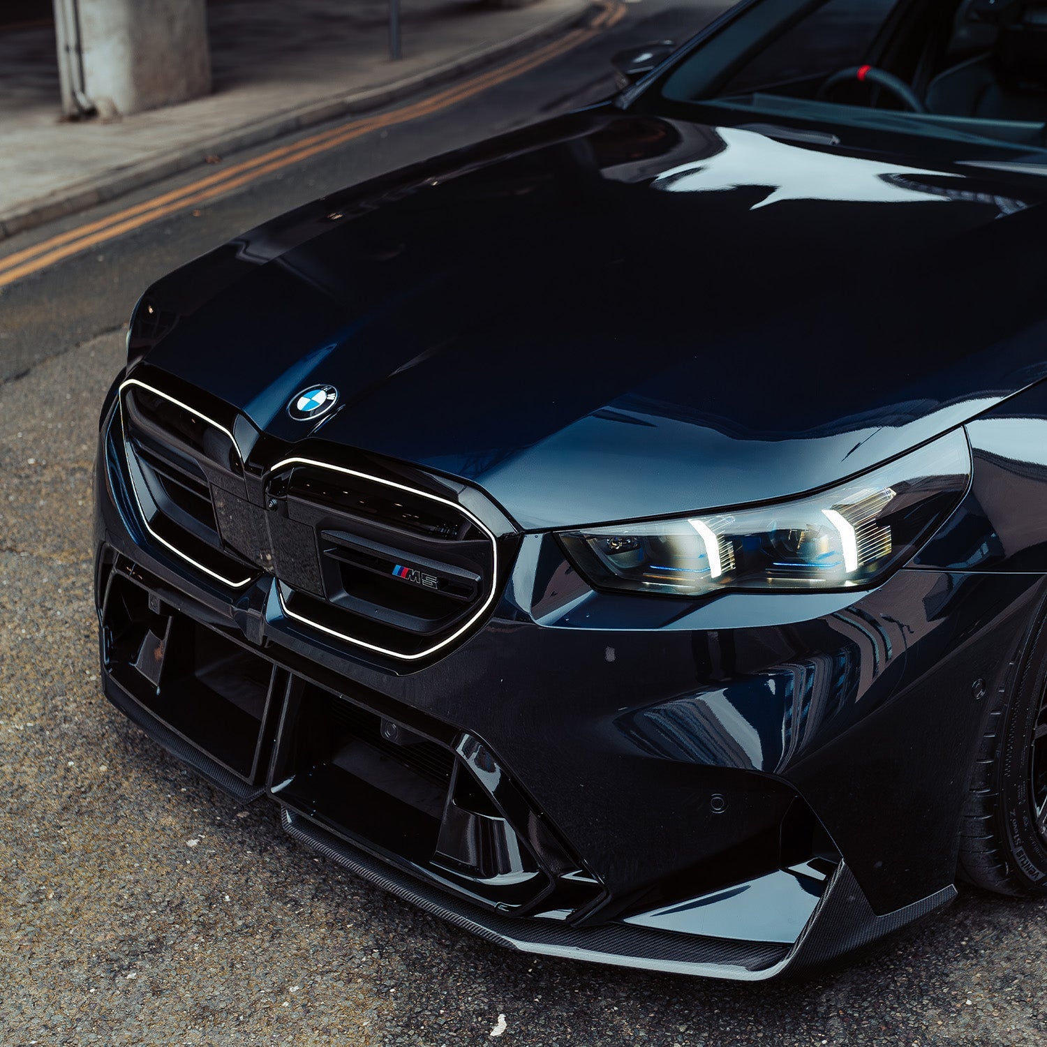 Mhc+ bmw g90 & g99 m5 pre preg carbon fibre performance style front splitter 11 Mhc+ bmw g90 & g99 m5 pre preg carbon fibre performance style front splitter - image 11