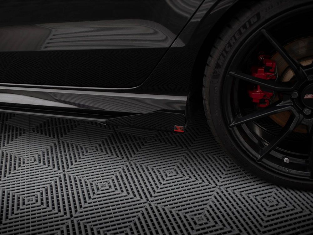 Maxton street pro side skirt diffusers v1 with flaps for audi rs3 saloon (8v facelift) - black/red, gloss flaps 5 Maxton street pro side skirt diffusers v1 with flaps for audi rs3 saloon (8v facelift) - black/red, gloss flaps - image 5
