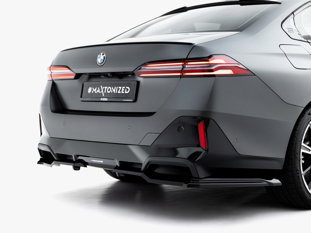 Maxton rear splitter (vertical bars) v1 bmw 5 series / i5 m sport saloon / touring (g60/g61) 4 Maxton rear splitter (vertical bars) v1 bmw 5 series / i5 m sport saloon / touring (g60/g61) - image 4