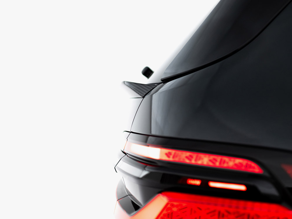 Maxton pre-preg carbon fibre lower tailgate spoiler for bmw x7 (g07) m sport lci (facelift) 6 Maxton pre-preg carbon fibre lower tailgate spoiler for bmw x7 (g07) m sport lci (facelift) - image 6