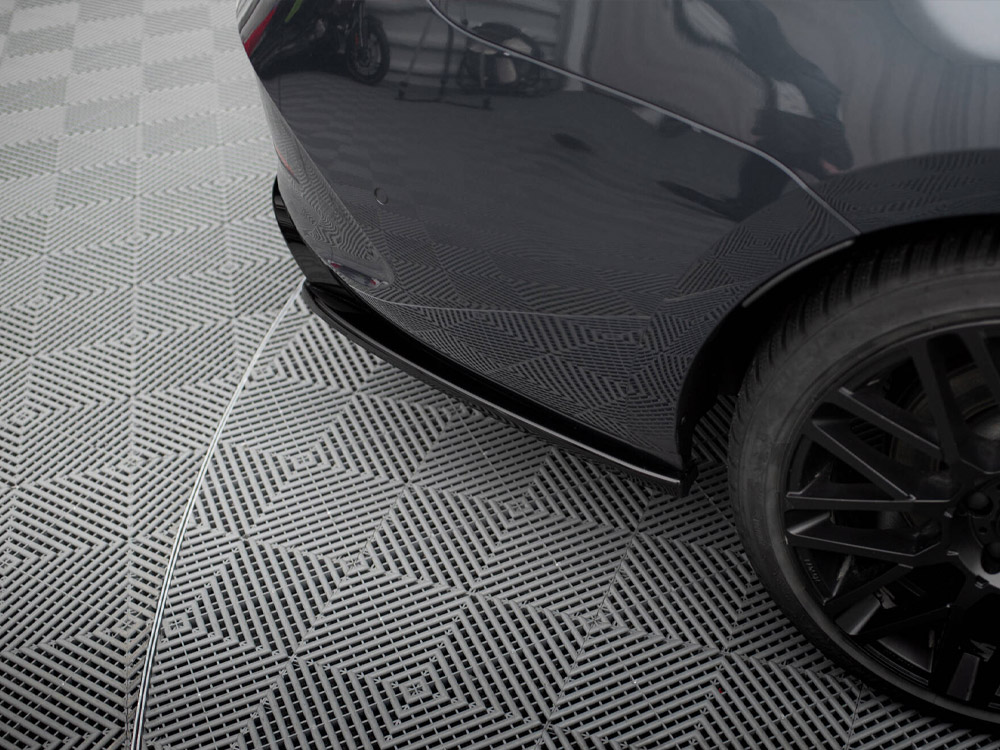 Maxton rear side splitters v2 seat cupra leon st facelift 4 Maxton rear side splitters v2 seat cupra leon st facelift - image 4