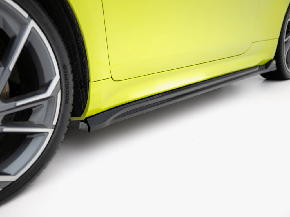 Maxton side skirt diffusers for abarth 500e 4 Maxton side skirt diffusers for abarth 500e - image 4