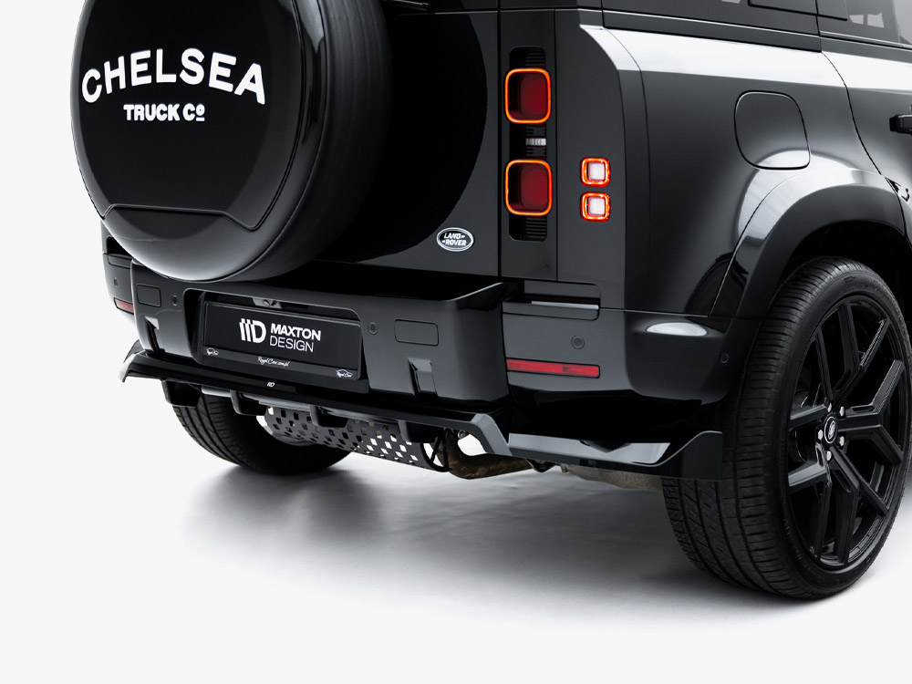Maxton rear splitter with vertical bars for land rover defender mk4 4 Maxton rear splitter with vertical bars for land rover defender mk4 - image 4