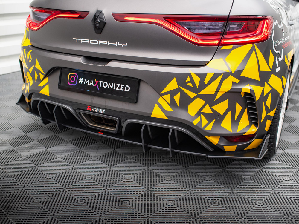Maxton street pro rear diffuser for renault mégane r. S. Mk4 3 Maxton street pro rear diffuser for renault mégane r. S. Mk4 - image 3