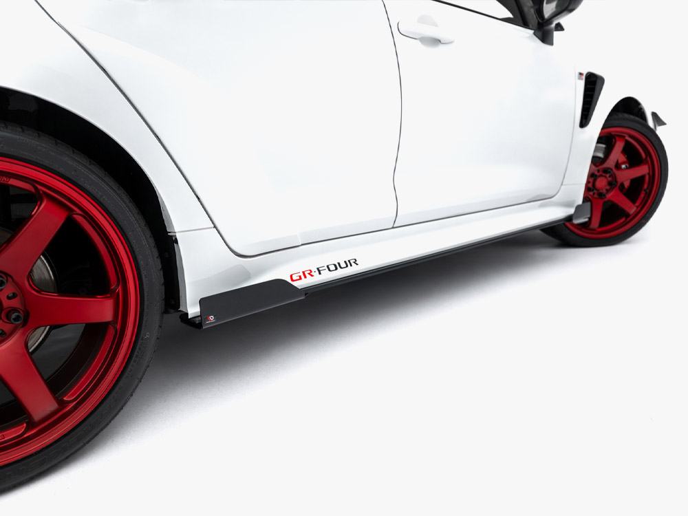 Maxton side flaps for toyota gr corolla mk12 5 Maxton side flaps for toyota gr corolla mk12 - image 5