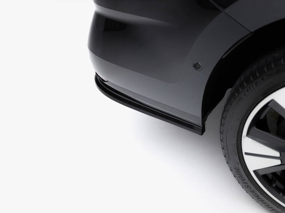 Maxton rear splitter (vertical bars) for volkswagen multivan t7 long wheelbase 5 Maxton rear splitter (vertical bars) for volkswagen multivan t7 long wheelbase - image 5