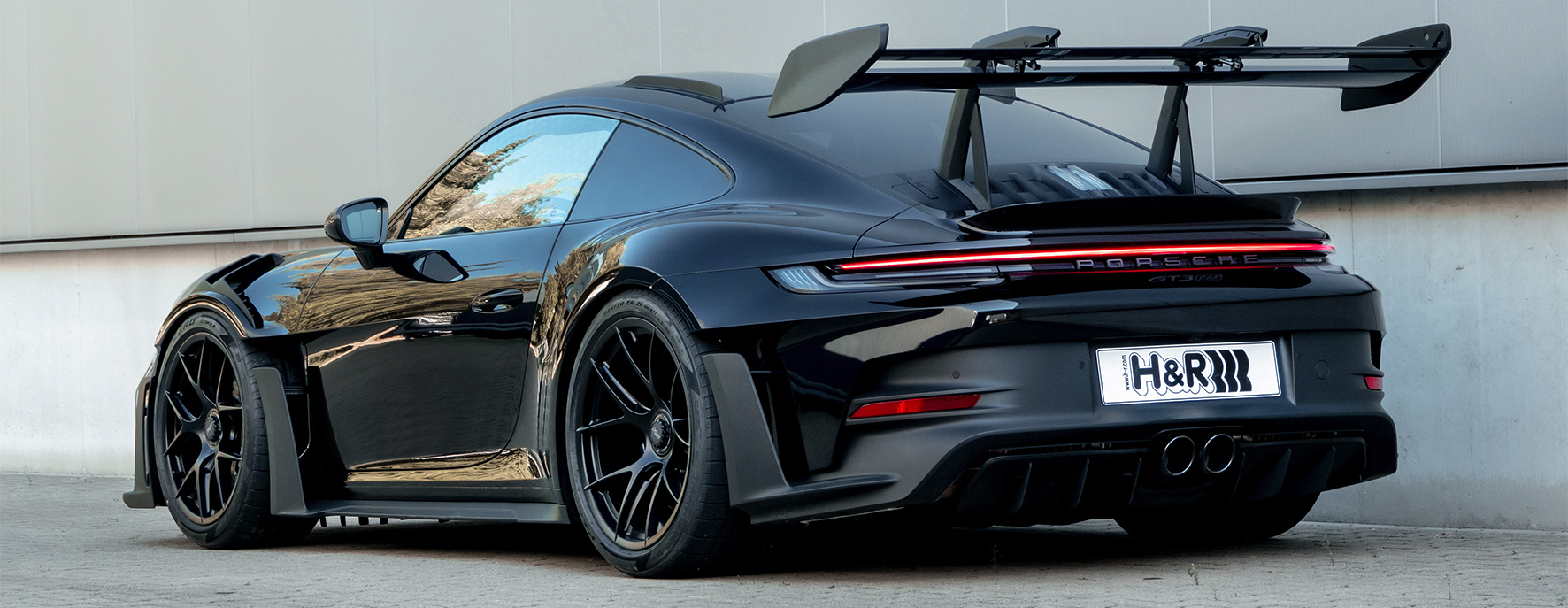 H&r high performance race springs porsche 911 gt3 rs type 992m - 28554-1 4 H&r high performance race springs porsche 911 gt3 rs type 992m - 28554-1 - image 4